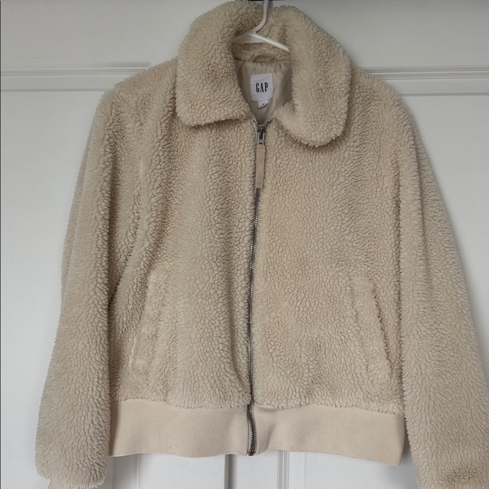 GAP Beige Sherpa Jacket